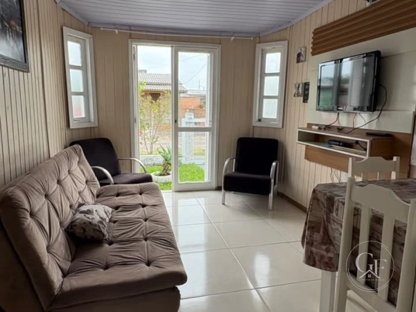 Casa com Piscina Balneário Gaivota - Jardim Ultramar