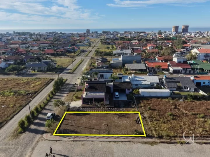 Terreno de Esquina na Turimar Abaixo do Valor de Mercado